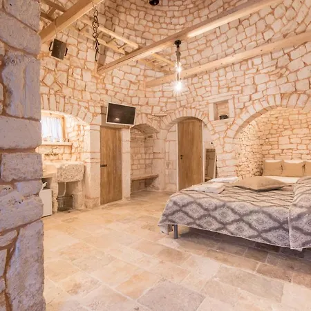 Trullo Estrela * Alberobello