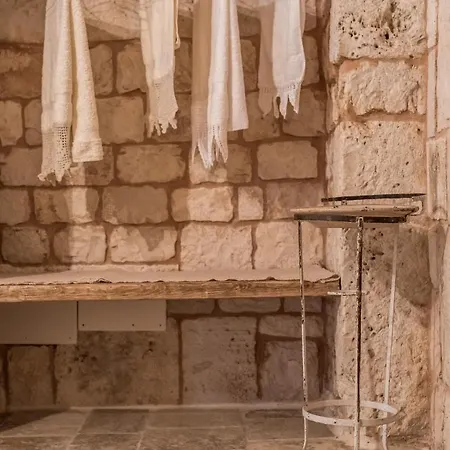 Trullo Estrela Bed & Breakfast Alberobello