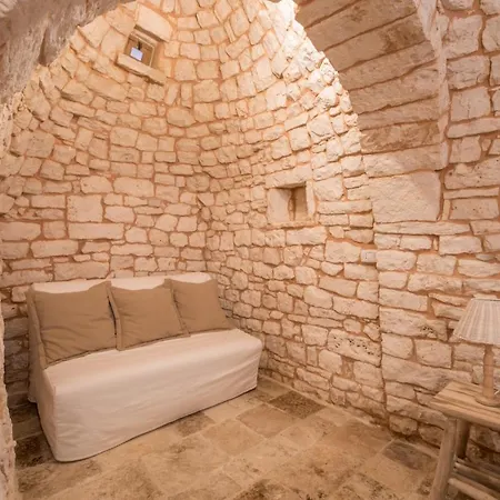 Trullo Estrela *